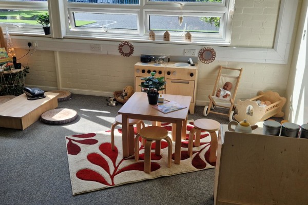 Play Pals Childcare St Peter's WN2 3HY