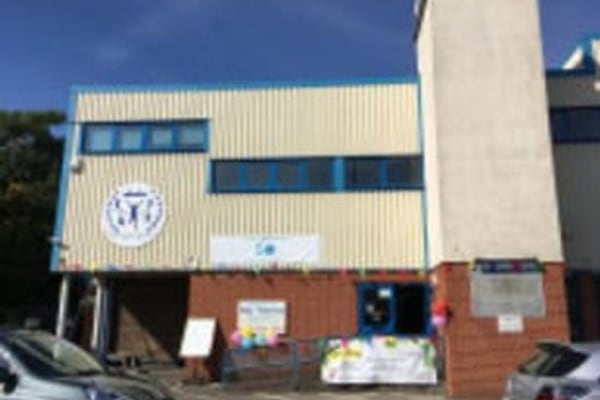 Buttercups at Isleworth, Explorers Boys Club