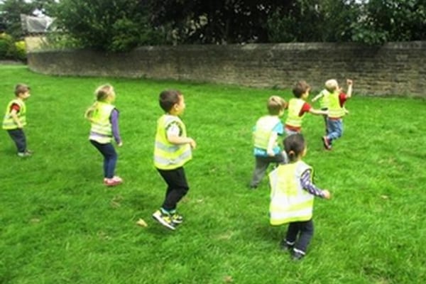 Children's Place Halifax, The Poplars