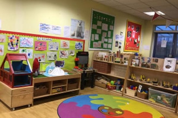 Poppies Nursery, Luton, Bedfordshire