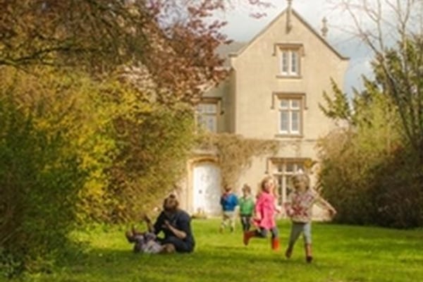 Snapdragons Nursery Keynsham, Ellsbridge House