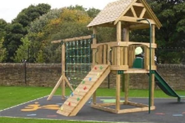 Muddy Boots Nursery (Drighlington), Adwalton Court