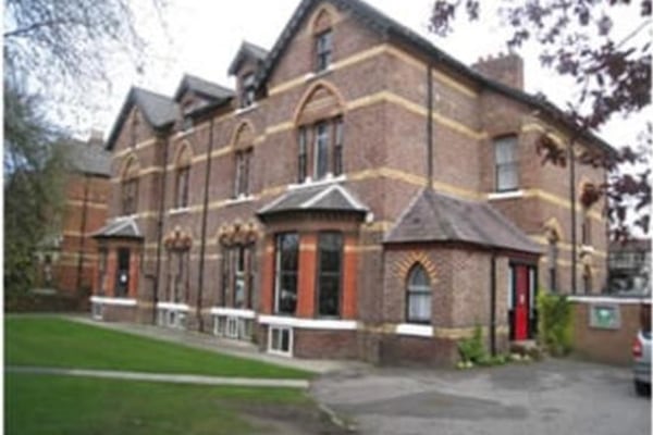 Streatham House Nursery, Victoria Road West