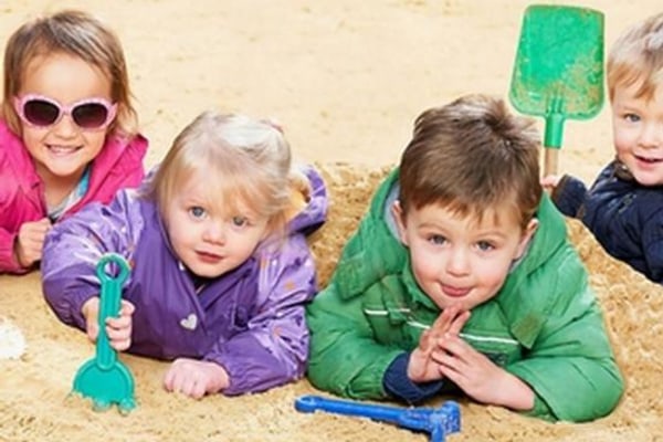 Junior's Day Nursery Tonbridge, 1 Waterloo Road