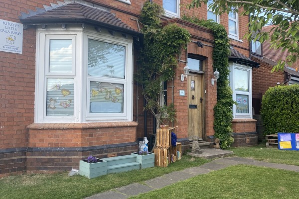 Kirsty's Little Treasures - Redbrick House, Bromsgrove, Worcestershire