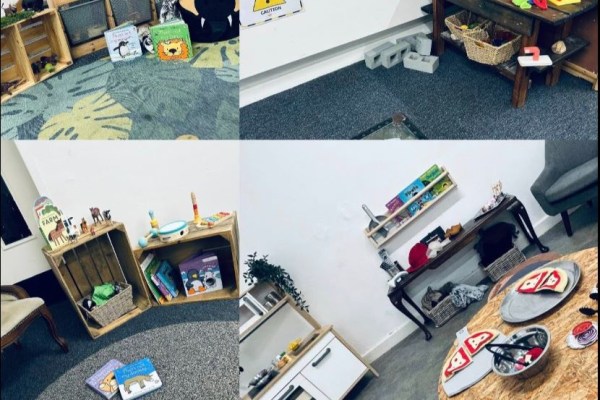 Paintpots Newall Green, Manchester, Greater Manchester