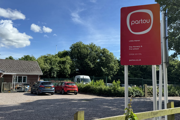 Partou Little Manor Day Nursery & Pre-school WA7 1TE