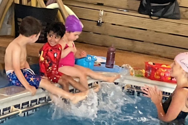 Walton Montessori Nursery KT12 1LZ