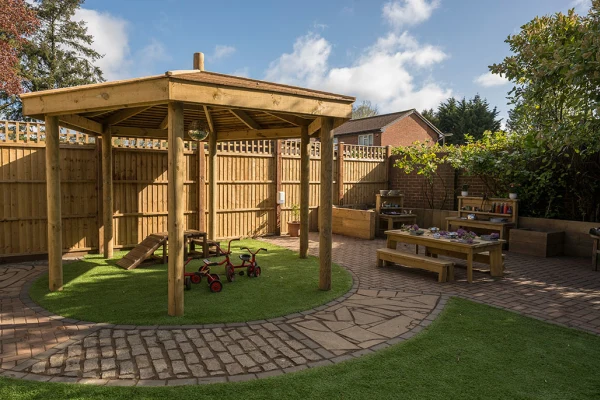 Bright Horizons Caterham The Laurels Day Nursery and Preschool, Caterham
