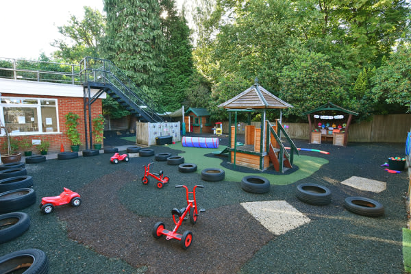 Bright Horizons Teddies Woking Day Nursery and Preschool GU21 4AE