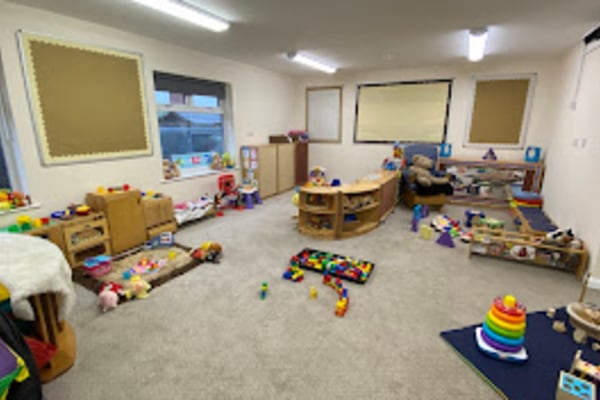 Clever Cloggs Day Nursery, Cundy Community Centre