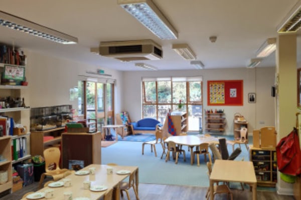 Footprints Montessori Day Nursery, Long Reach