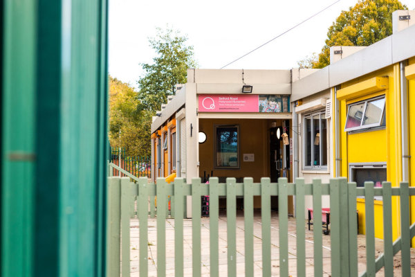 Holyrood Nursery Salford Royal, Stott Lane