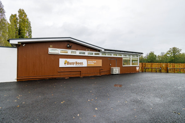 Busy Bees Holme Park Day Nursery, Reading, Holme Park Farm Lane (Rugby Club)