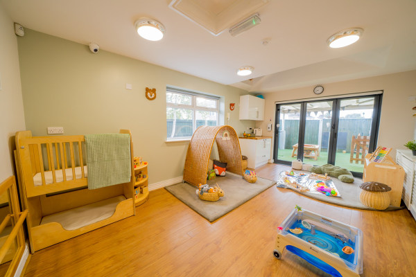 Flutterbies Day Nursery & Pre-school, 50-52 Hen Lane
