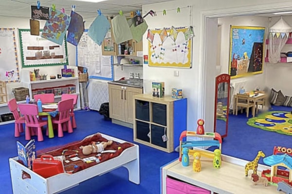 Flower Pots Day Nursery (Adeyfield) HP2 5DZ