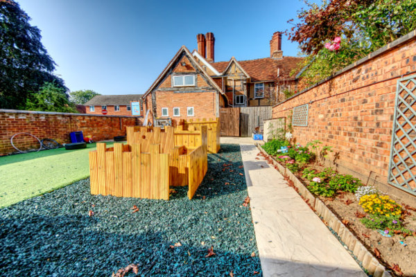 Busy Little Bees Nursery - Knowle, 1741 Warwick Road