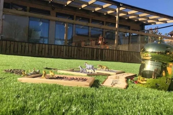 Kids Planet Altofts, OAP Hut Behind WMC