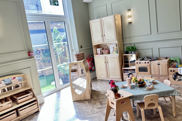 Northcote Montessori Independent Nursery School, 67-69 Salcott Road