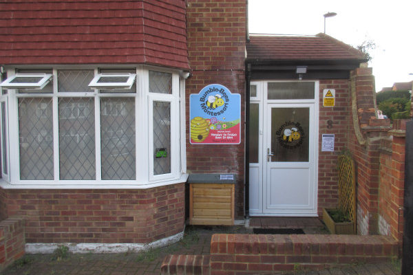 Bumble Bees Montessori (Grange Park) Ltd, 8 Uplands Way