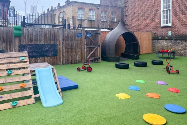 Kido St Patrick's SE1 8TH