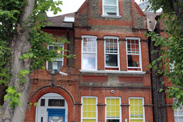 Buttercups at Chiswick, 38 Grange Road