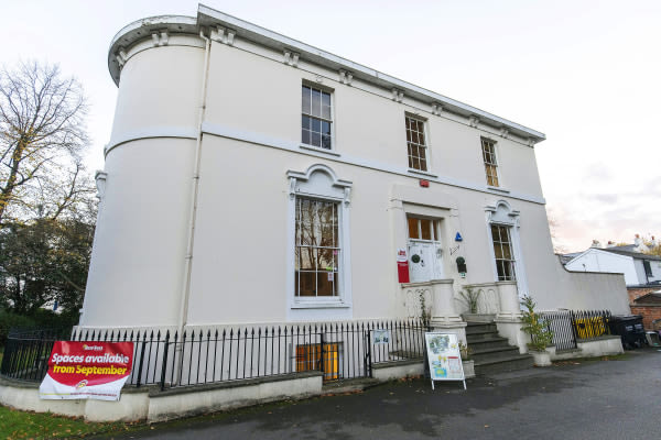 Busy Bees Wellington Road (Cheltenham), Sligo House