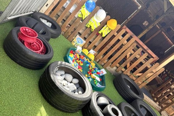 Little Apples Day Nursery, 14-20 Sandersted Road