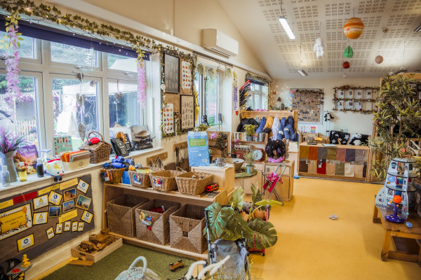 Hungry Caterpillar Day Nursery - Hathaway, Hathaway Primary School