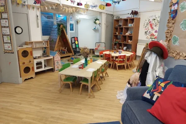 Mini Treasures Nursery Merryfield - Camberwell, London