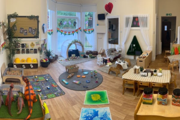 Kids Planet Greenbank Park L18 1HG