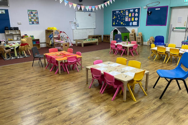 Smart Kids Nursery Aston, 2 Tower Road