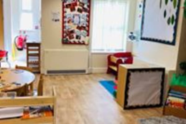 Shining Stars Pre-School PE1 4EZ