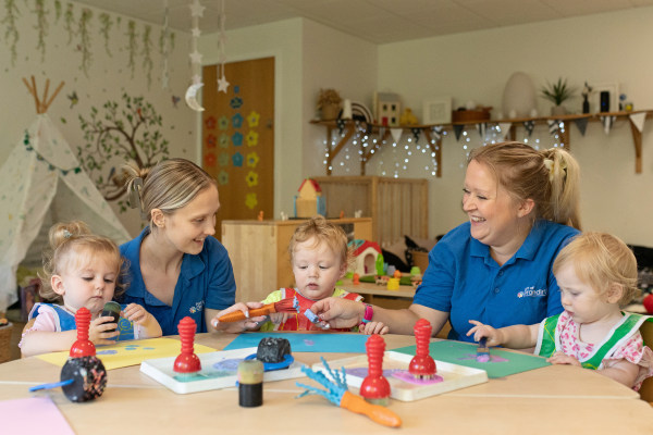 Kiddi Caru Day Nursery Redhill RH1 2NX