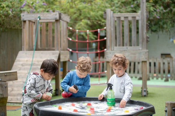 The Wandsworth Day Nursery, 2 Knightley Walk