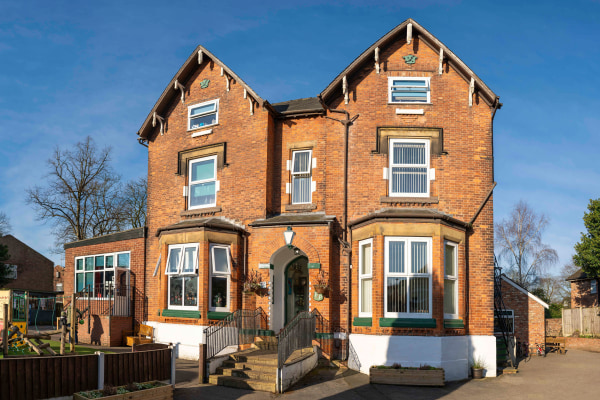 Forest Park Preparatory School, 27 Oakfield