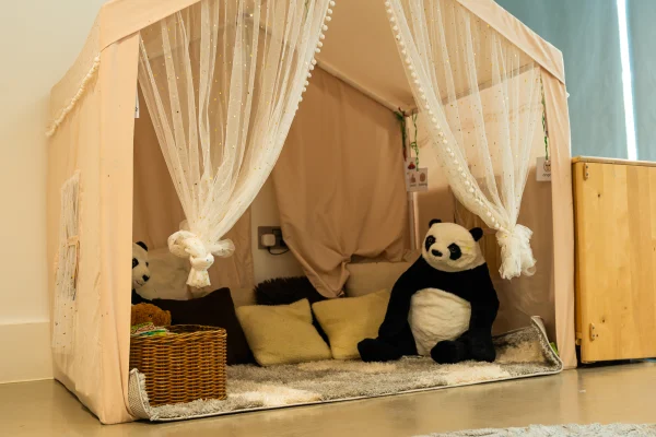Little Elms Daycare Nursery Peninsula, London