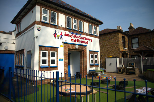 Snowflakes Day Nursery & Montessori, Norwood Green Road