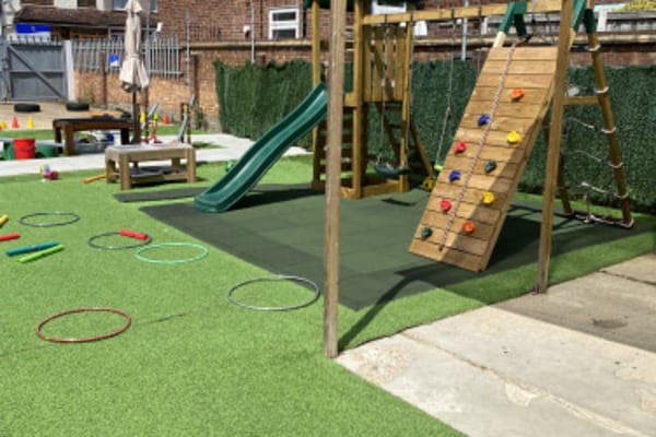 Montessori & Me Nursery & Out of School Club, 319 High Road