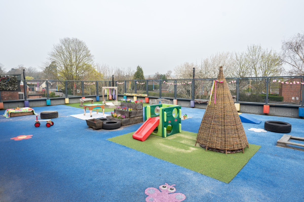 Poppies Day Nursery Maidenhead SL6 7UA