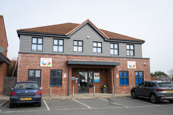Poppies Day Nursery Maidenhead, Shifford Crescent