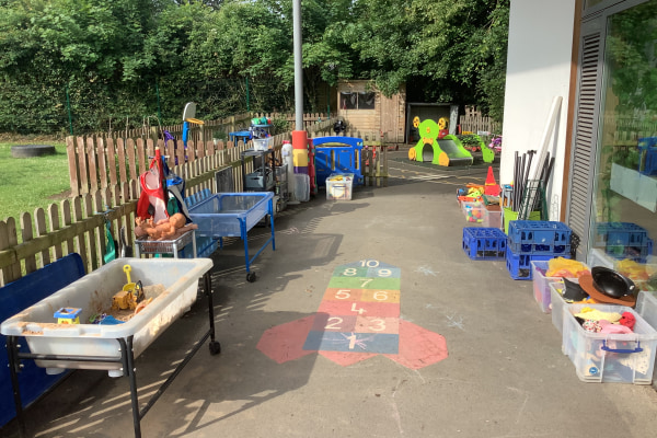 Wychbold First and Nursery School, School Road