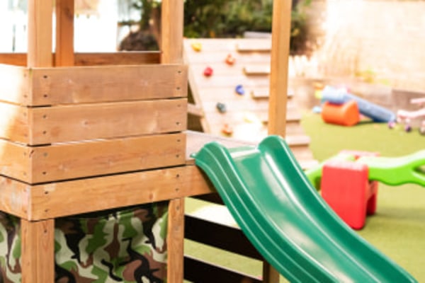 Cromwell Road Day Nursery and Pre-school, 44 Cromwell Road