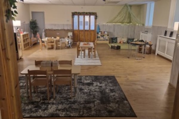 Kirkintilloch Nursery, 5 Hillhead Road