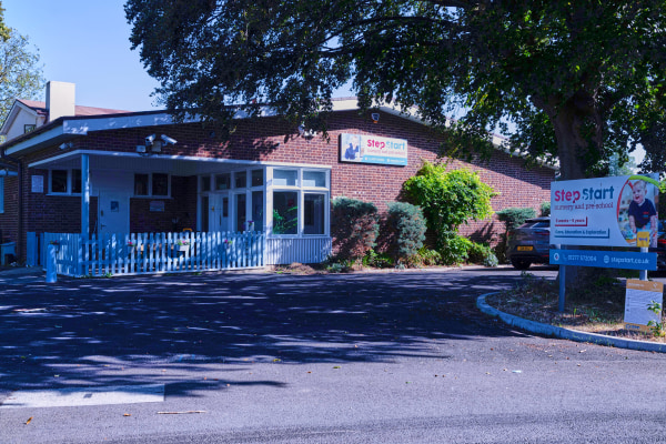 Step Start Fyfield, Unit 10