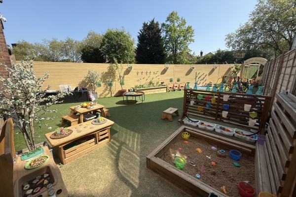 Andi's Nursery NW11 7NE