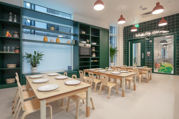 kinderzimmer White City W12 7NR