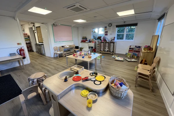 Oaklands School, Loughton