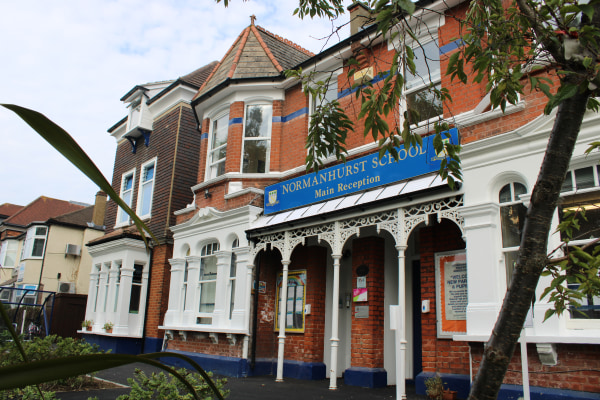 Normanhurst School, 68-74 Station Road