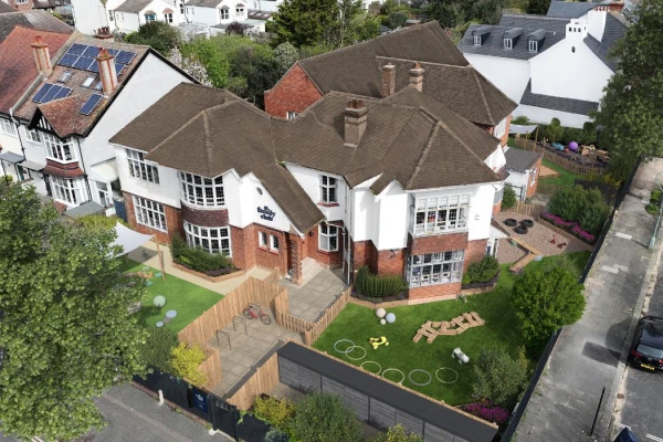 N Family Club - Hove, Hove